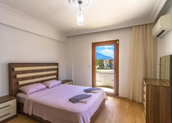 Ekin Βίλα Φετιγιέ